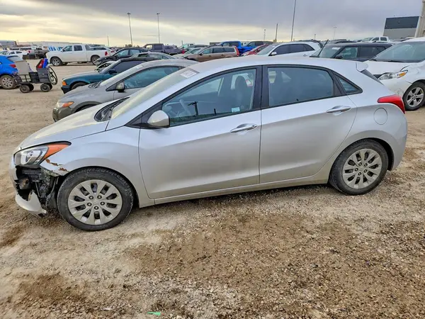 KMHD25LH8GU267542 2016 HYUNDAI ELANTRA - Image 1