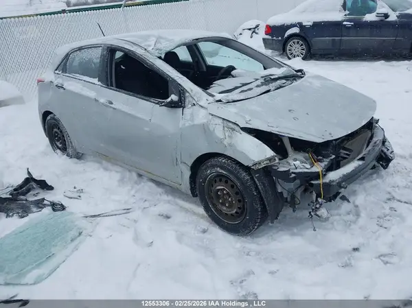 KMHD25LH8GU281733 2016 HYUNDAI ELANTRA - Image 1