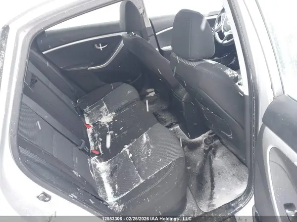 KMHD25LH8GU281733 2016 HYUNDAI ELANTRA - Image 8