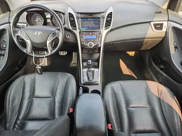KMHD35LE7DU048599 2017 HYUNDAI ELANTRA - Image 8
