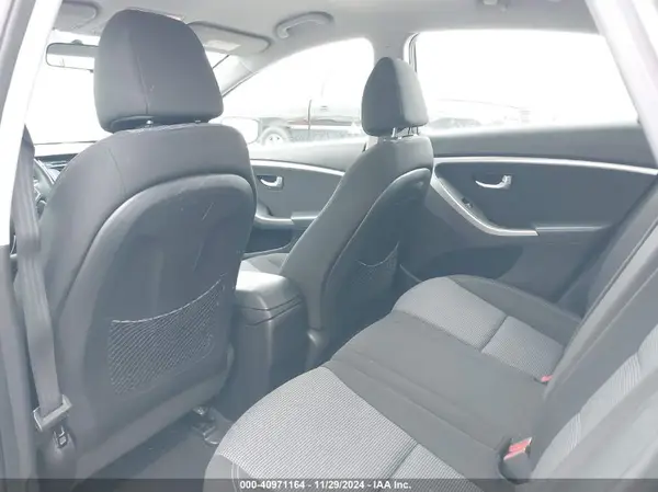 KMHD35LH0GU256788 2016 HYUNDAI ELANTRA - Image 8