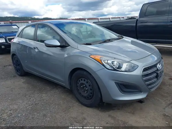 KMHD35LH0GU257682 2016 HYUNDAI ELANTRA - Image 1