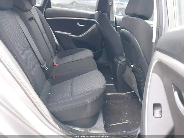 KMHD35LH0GU257682 2016 HYUNDAI ELANTRA - Image 8