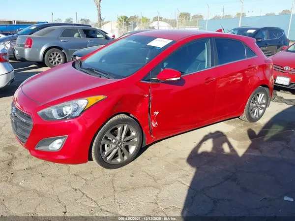 KMHD35LH0GU258279 2016 HYUNDAI ELANTRA - Image 2