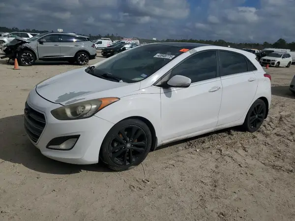 KMHD35LH0GU258508 2016 HYUNDAI ELANTRA - Image 1