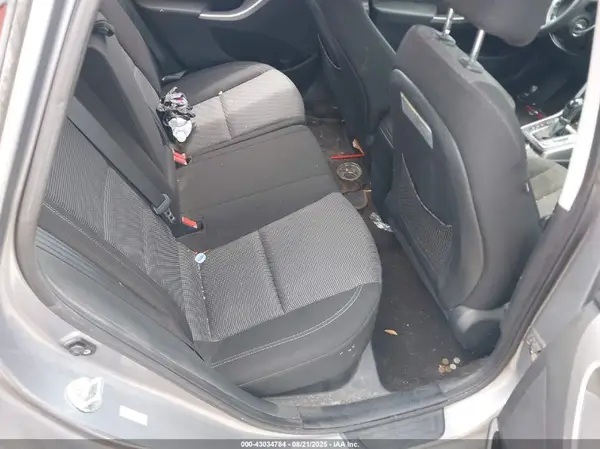 KMHD35LH0GU262610 2016 HYUNDAI ELANTRA - Image 8