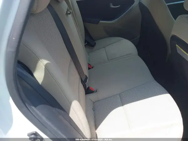 KMHD35LH0GU264938 2016 HYUNDAI ELANTRA - Image 8