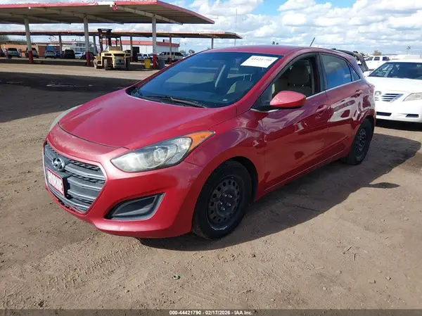 KMHD35LH0GU266396 2016 HYUNDAI ELANTRA - Image 2