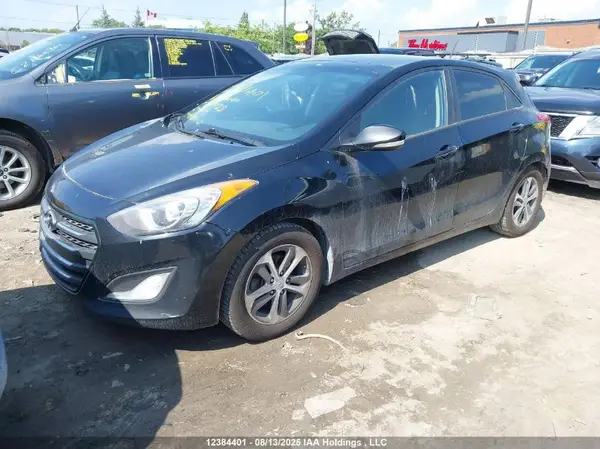 KMHD35LH0GU269928 2016 HYUNDAI ELANTRA - Image 2