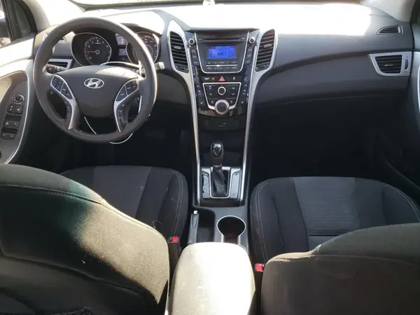 KMHD35LH0GU272621 2016 HYUNDAI ELANTRA - Image 8
