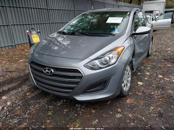 KMHD35LH0GU274336 2016 HYUNDAI ELANTRA - Image 2