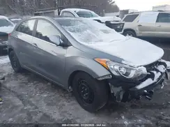 KMHD35LH0GU281349 2016 HYUNDAI ELANTRA