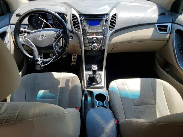 KMHD35LH0GU284753 2016 HYUNDAI ELANTRA - Image 8