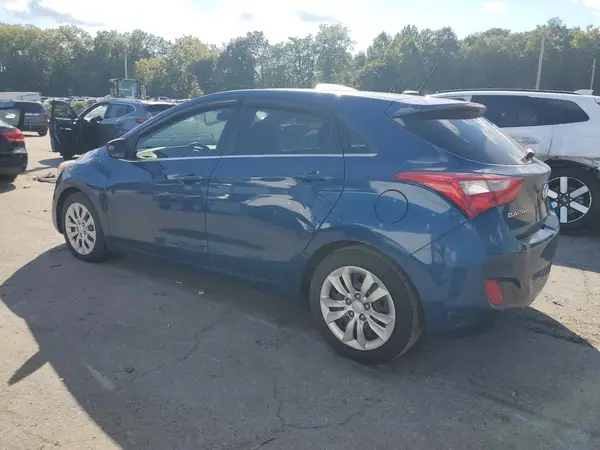 KMHD35LH0GU285997 2016 HYUNDAI ELANTRA - Image 2