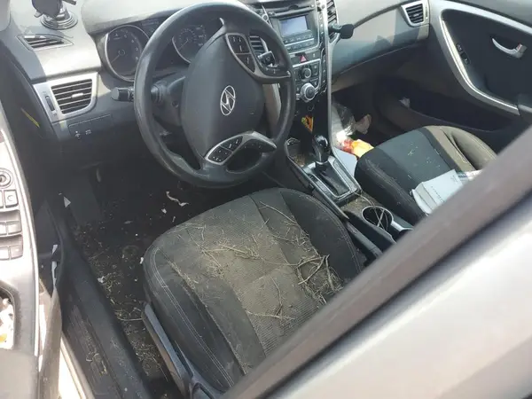 KMHD35LH0GU286017 2016 HYUNDAI ELANTRA - Image 8