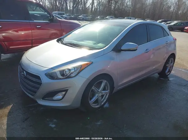 KMHD35LH0GU286485 2016 HYUNDAI ELANTRA - Image 2