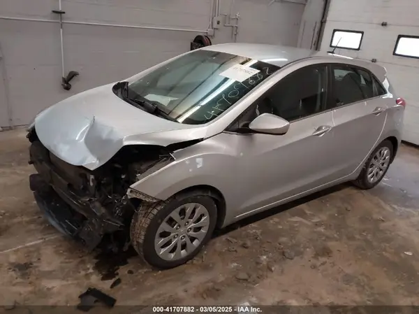 KMHD35LH0GU286504 2016 HYUNDAI ELANTRA - Image 2