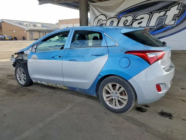 KMHD35LH0GU305455 2016 HYUNDAI ELANTRA - Image 2