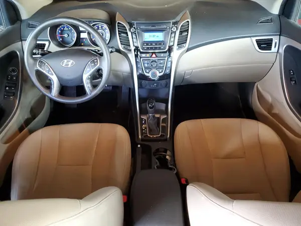 KMHD35LH0GU305858 2016 HYUNDAI ELANTRA - Image 8