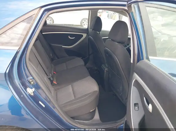 KMHD35LH0GU305911 2016 HYUNDAI ELANTRA - Image 8