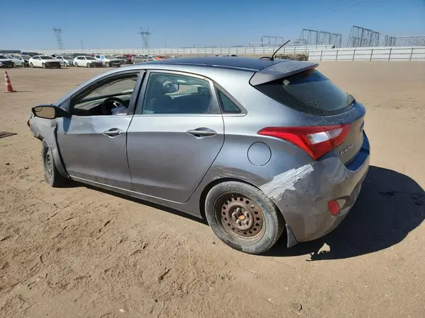 KMHD35LH0GU309490 2016 HYUNDAI ELANTRA - Image 2
