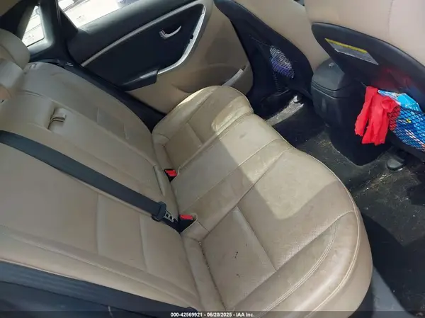 KMHD35LH0GU313815 2016 HYUNDAI ELANTRA - Image 8