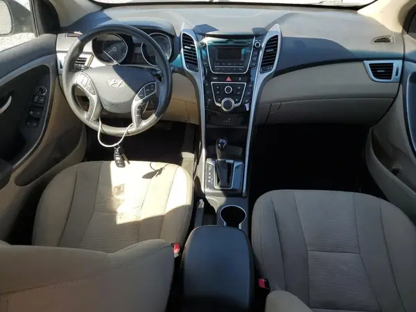 KMHD35LH0GU315662 2016 HYUNDAI ELANTRA - Image 8