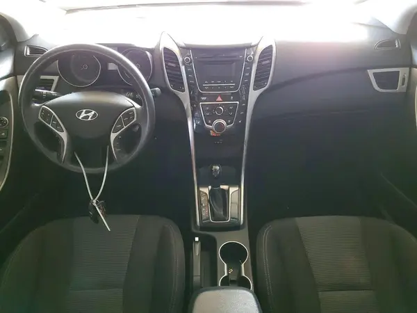 KMHD35LH0GU317623 2016 HYUNDAI ELANTRA - Image 8