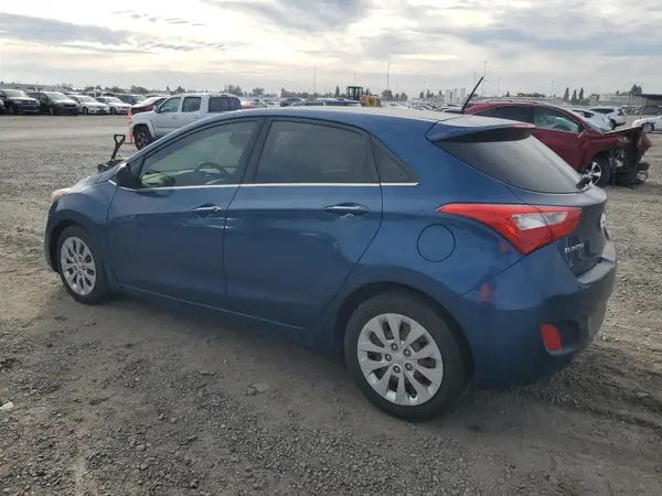 KMHD35LH0GU318741 2016 HYUNDAI ELANTRA - Image 2