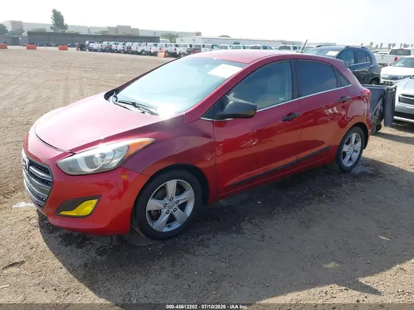 KMHD35LH0GU337886 2016 HYUNDAI ELANTRA - Image 2