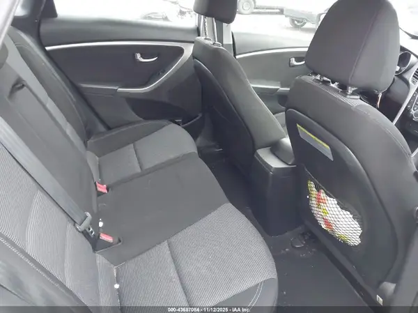 KMHD35LH0GU341212 2016 HYUNDAI ELANTRA - Image 8