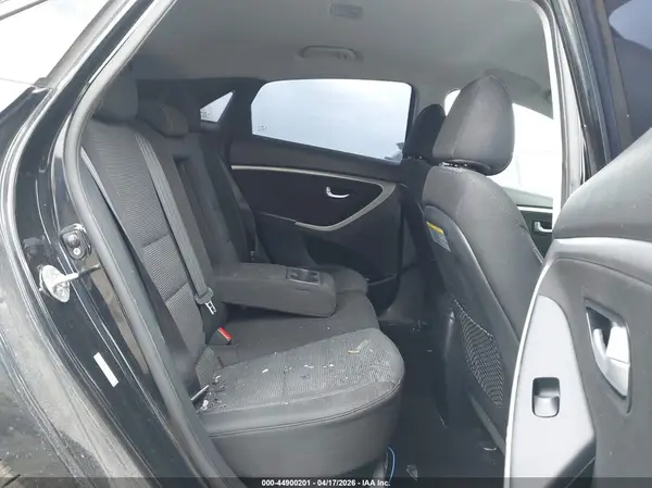 KMHD35LH0HU351756 2017 HYUNDAI ELANTRA - Image 8