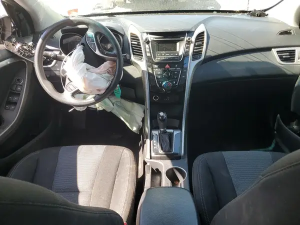 KMHD35LH0HU357363 2017 HYUNDAI ELANTRA - Image 8