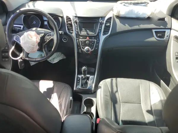 KMHD35LH0HU358626 2017 HYUNDAI ELANTRA - Image 8