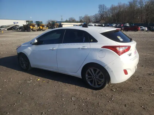 KMHD35LH0HU359131 2017 HYUNDAI ELANTRA - Image 2