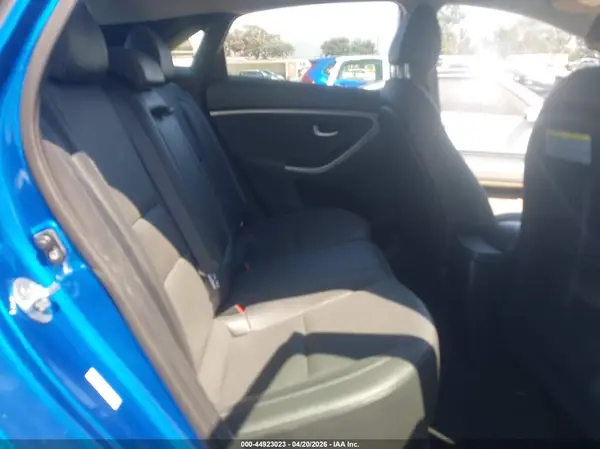 KMHD35LH0HU359985 2017 HYUNDAI ELANTRA - Image 8