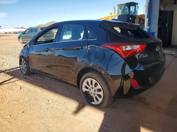 KMHD35LH0HU365513 2017 HYUNDAI ELANTRA - Image 2