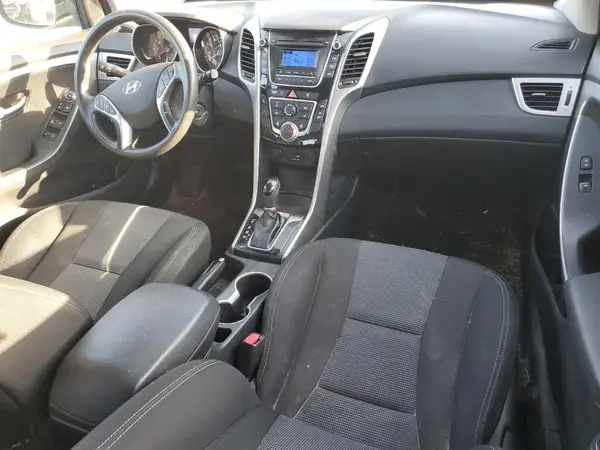 KMHD35LH0HU373532 2017 HYUNDAI ELANTRA - Image 8