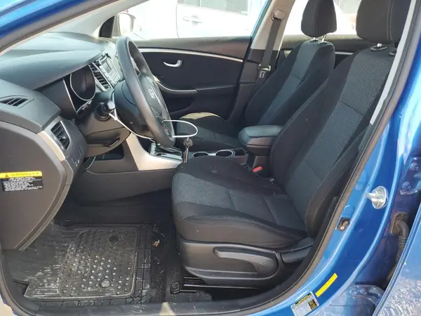 KMHD35LH0HU375104 2017 HYUNDAI ELANTRA - Image 8