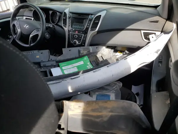 KMHD35LH0HU376754 2017 HYUNDAI ELANTRA - Image 8
