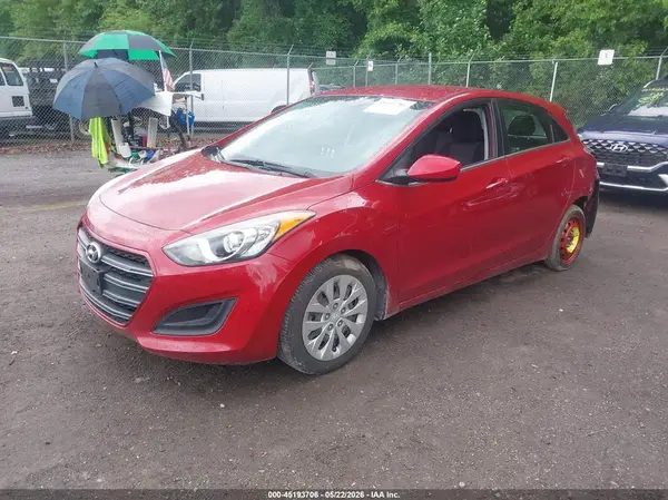 KMHD35LH0HU377094 2017 HYUNDAI ELANTRA - Image 2