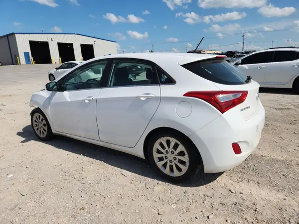 KMHD35LH0HU383235 2017 HYUNDAI ELANTRA - Image 2