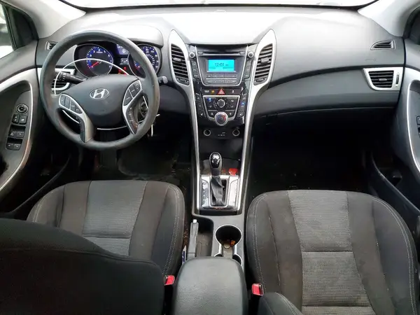 KMHD35LH1GU252488 2016 HYUNDAI ELANTRA - Image 8
