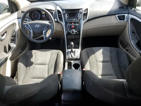 KMHD35LH1GU252524 2016 HYUNDAI ELANTRA - Image 8