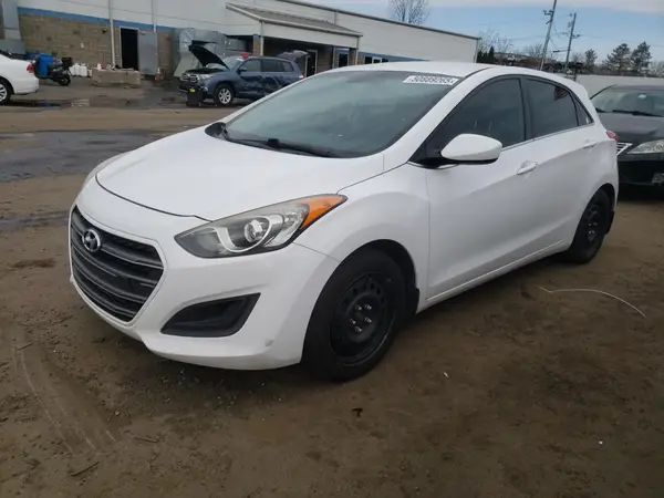 KMHD35LH1GU266794 2016 HYUNDAI ELANTRA - Image 1