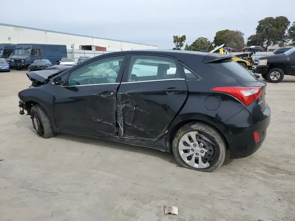 KMHD35LH1GU273065 2016 HYUNDAI ELANTRA - Image 2