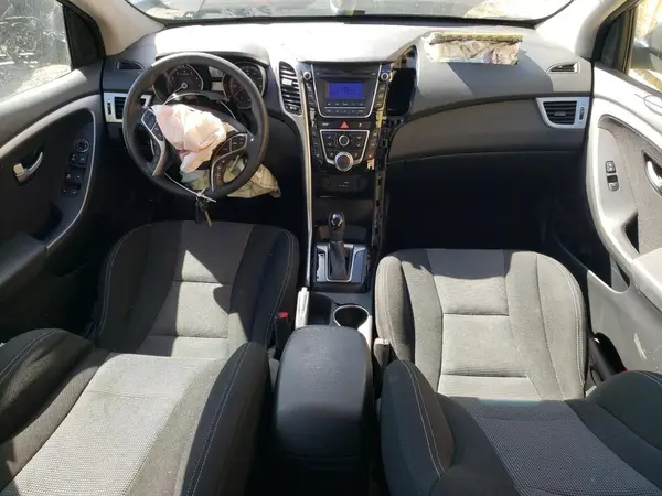 KMHD35LH1GU273065 2016 HYUNDAI ELANTRA - Image 8
