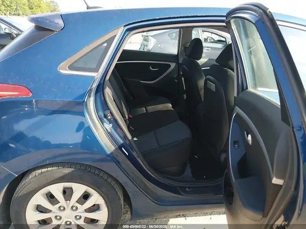 KMHD35LH1GU276368 2016 HYUNDAI ELANTRA - Image 8