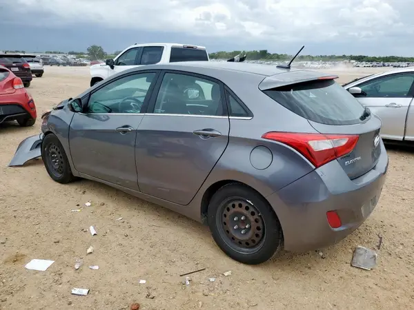 KMHD35LH1GU287385 2016 HYUNDAI ELANTRA - Image 2