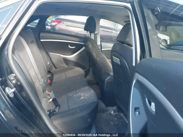 KMHD35LH1GU297740 2016 HYUNDAI ELANTRA - Image 8